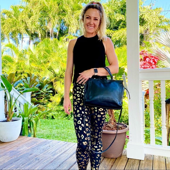 Marc Jacobs The Black Box Shopper EUC - Picture 10 of 16